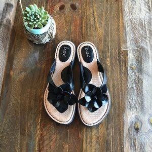 B.o.c sandal